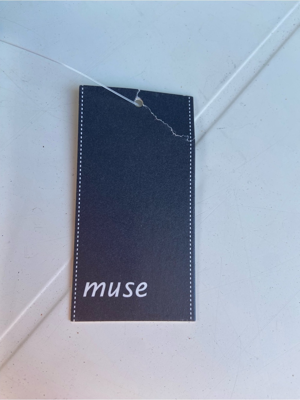 Tag reading 'muse' - Picture 4 of 5